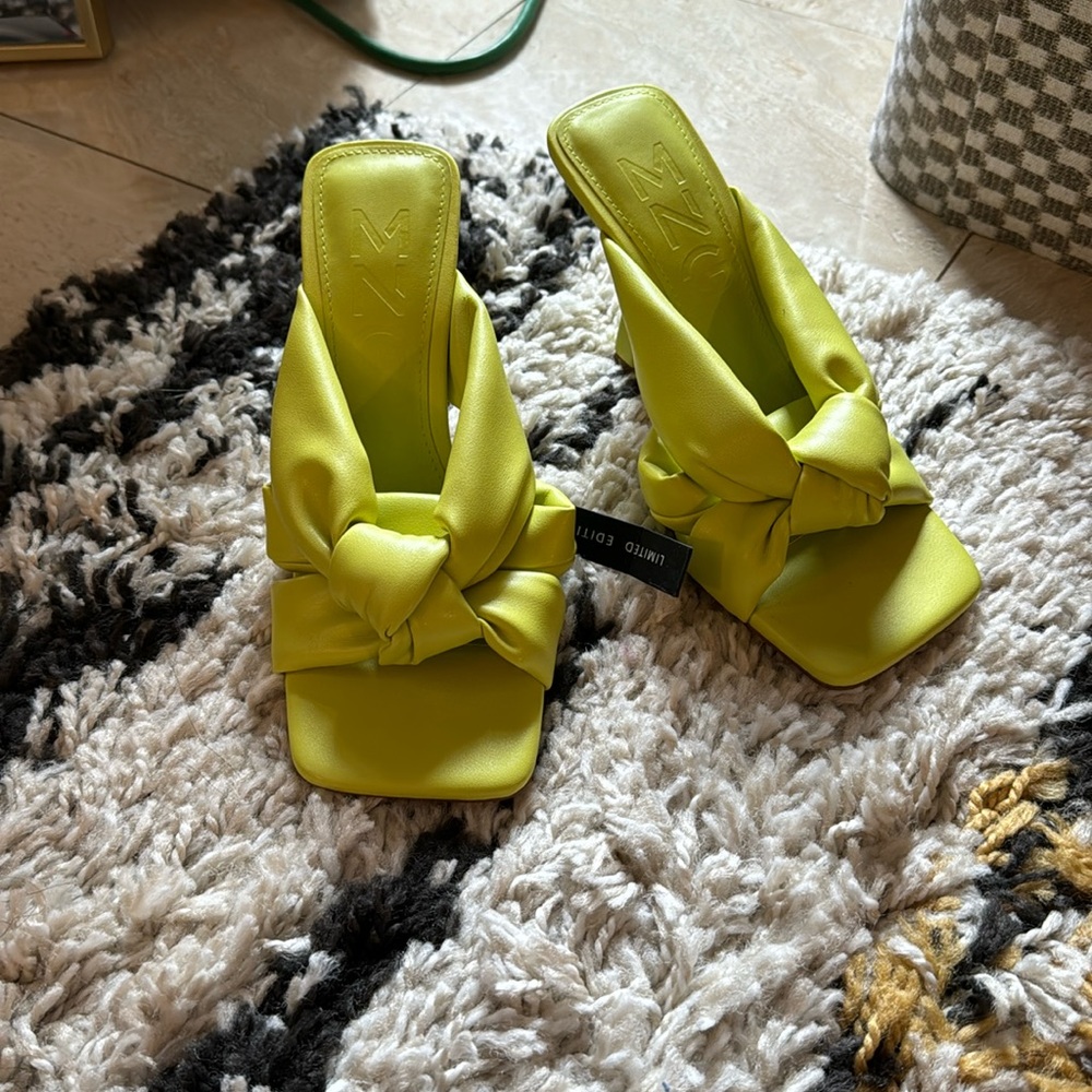Mango sandals size 7 women new with tags